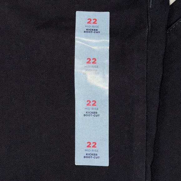 Old Navy Plus Women’s Mid Rise Kicker Bootcut Jean Size 22 2X Black - Picture 9 of 16